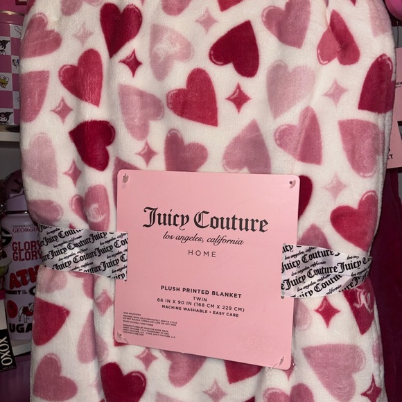 Juicy Couture Pink and Red Heart Blanket - Picture 1 of 6